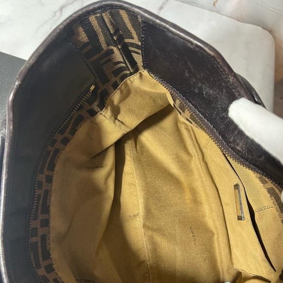 GUC Fendi Canvas Zucca Chef's Tote - Picture 12 of 15